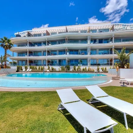 Charming With Ocean View *