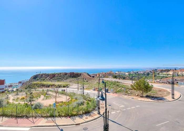 Charming With Ocean View Fuengirola