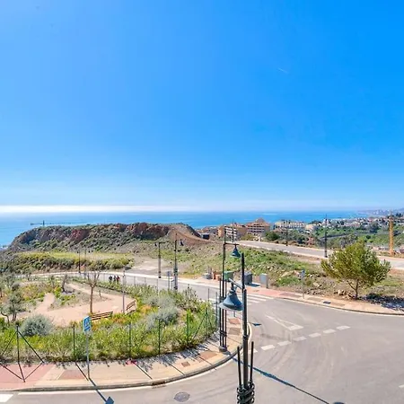 Charming With Ocean View Fuengirola