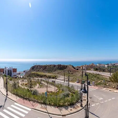 Charming With Ocean View Appartamento Fuengirola