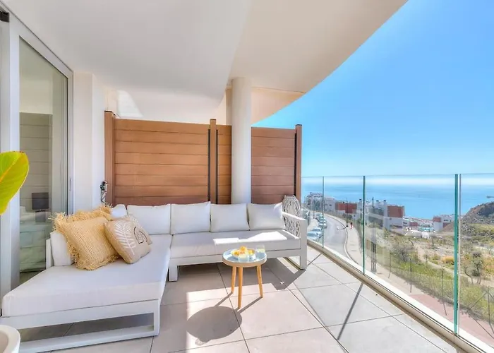 Charming With Ocean View Appartamento Fuengirola